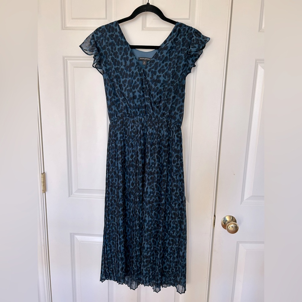 Banana Republic dress blue:black cheetah print size xs